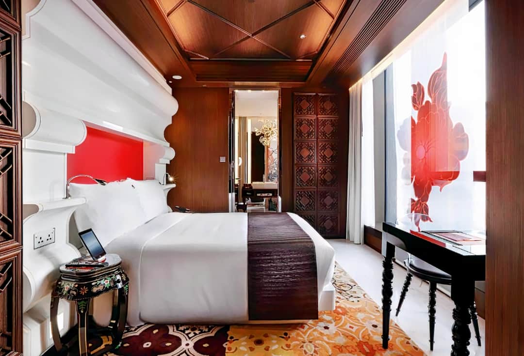 Mira Moon Hotel