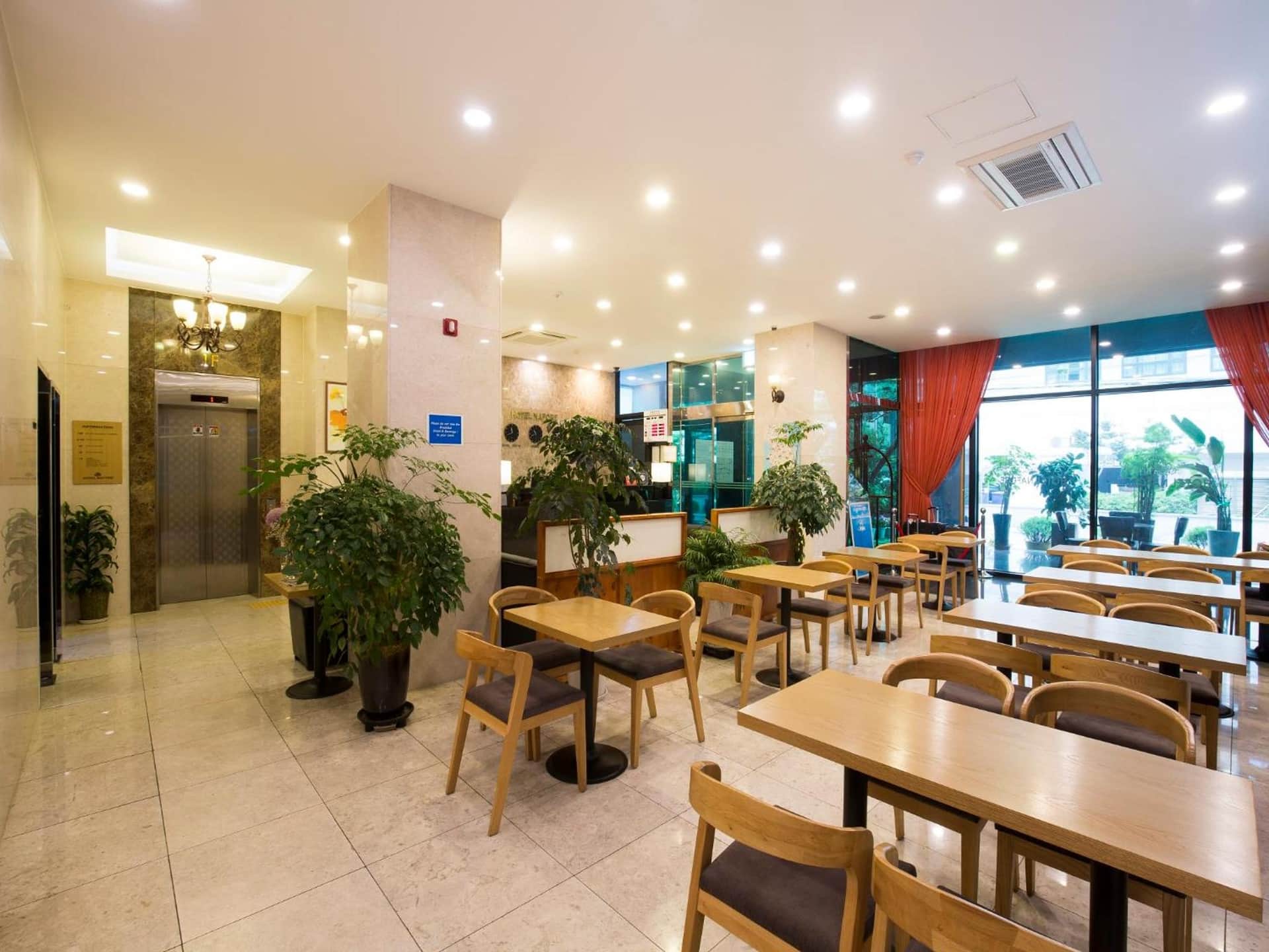 Hotel Nafore 호텔 나포레 종로