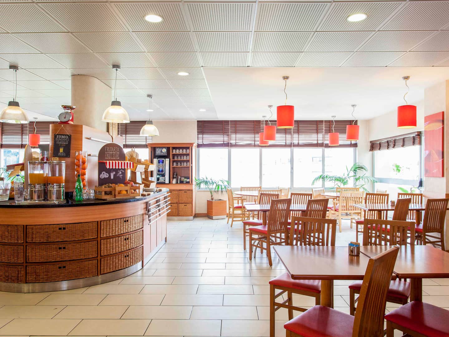 ibis Lisboa Jose Malhoa