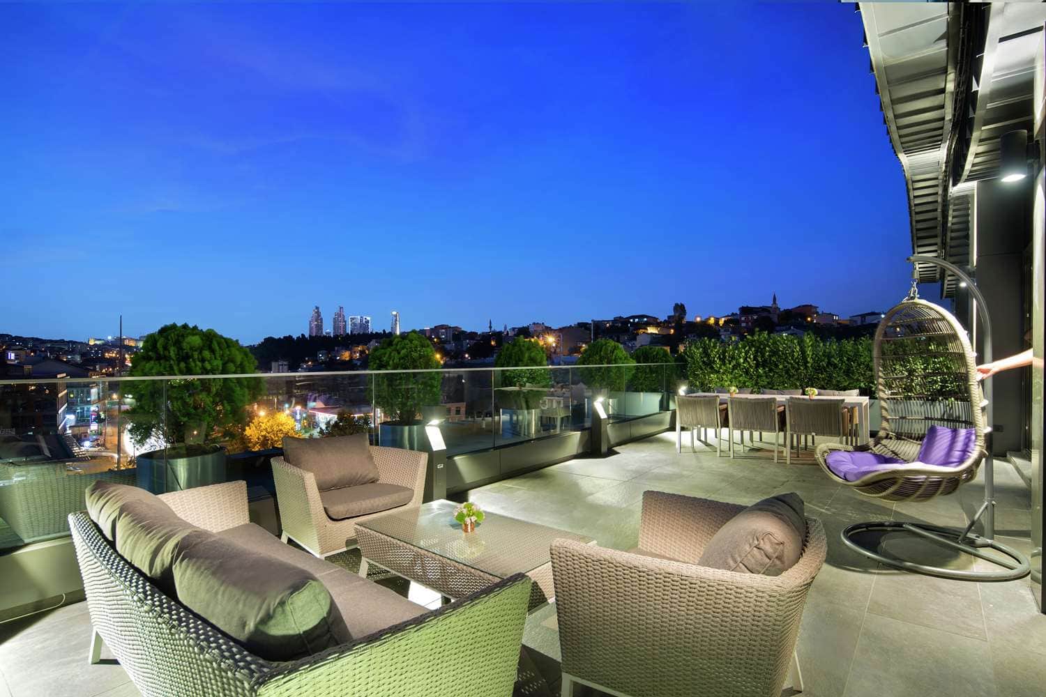 DoubleTree by Hilton Istanbul - Piyalepasa
