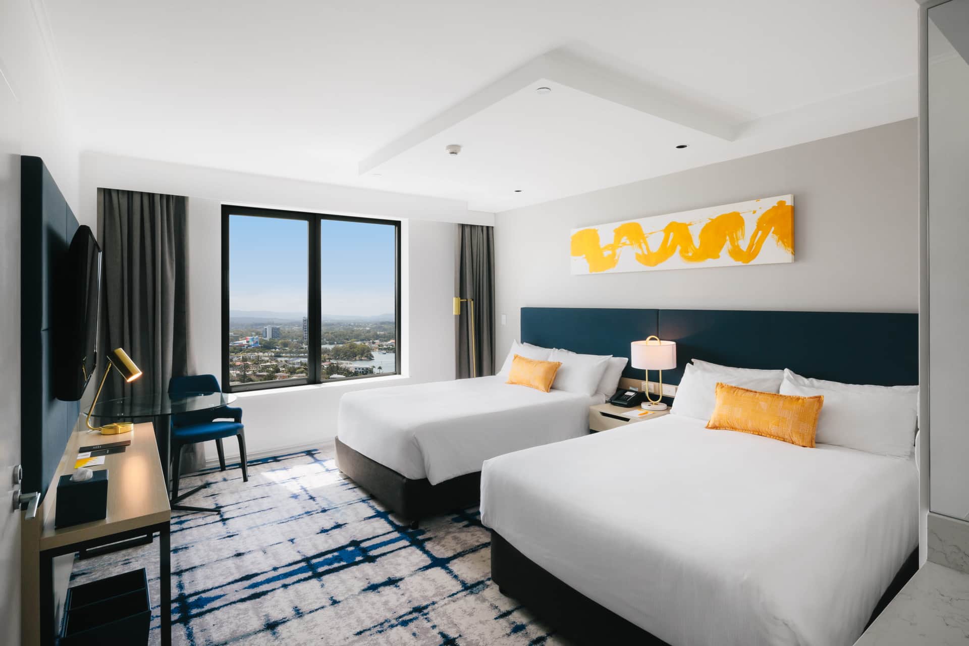 voco Gold Coast by IHG