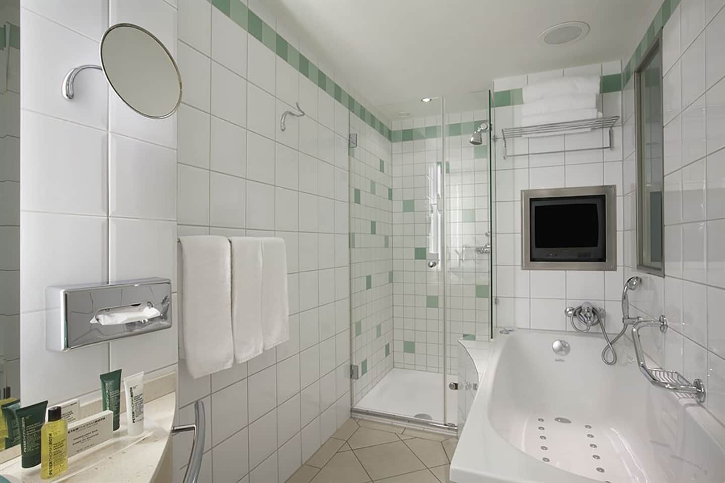 Hilton Zurich Airport (Duplicate inactive)