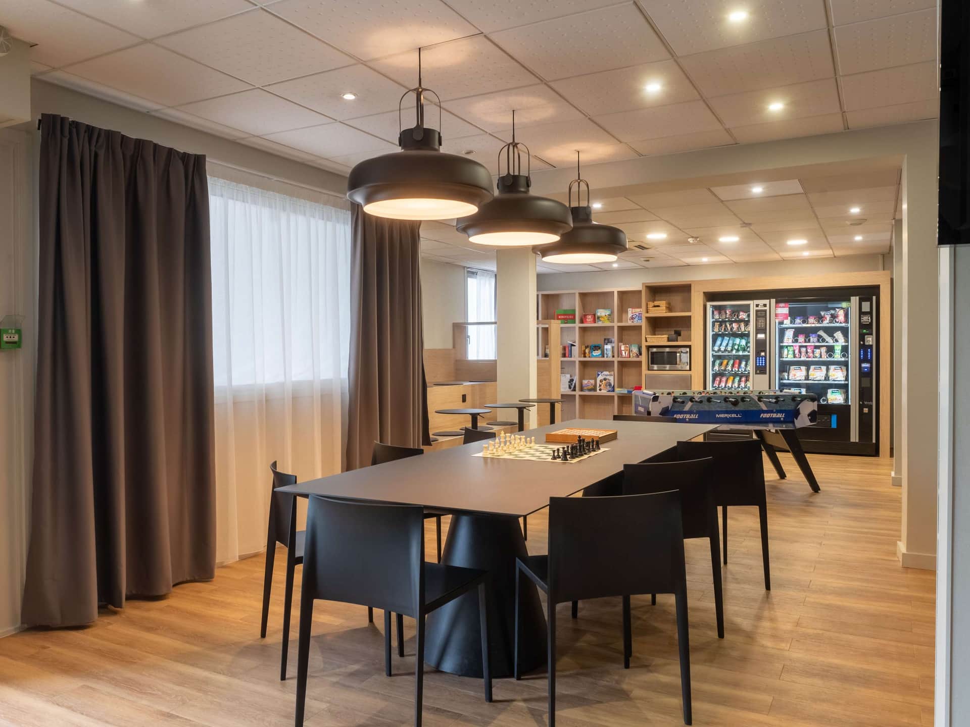 ibis Lyon Est Bron