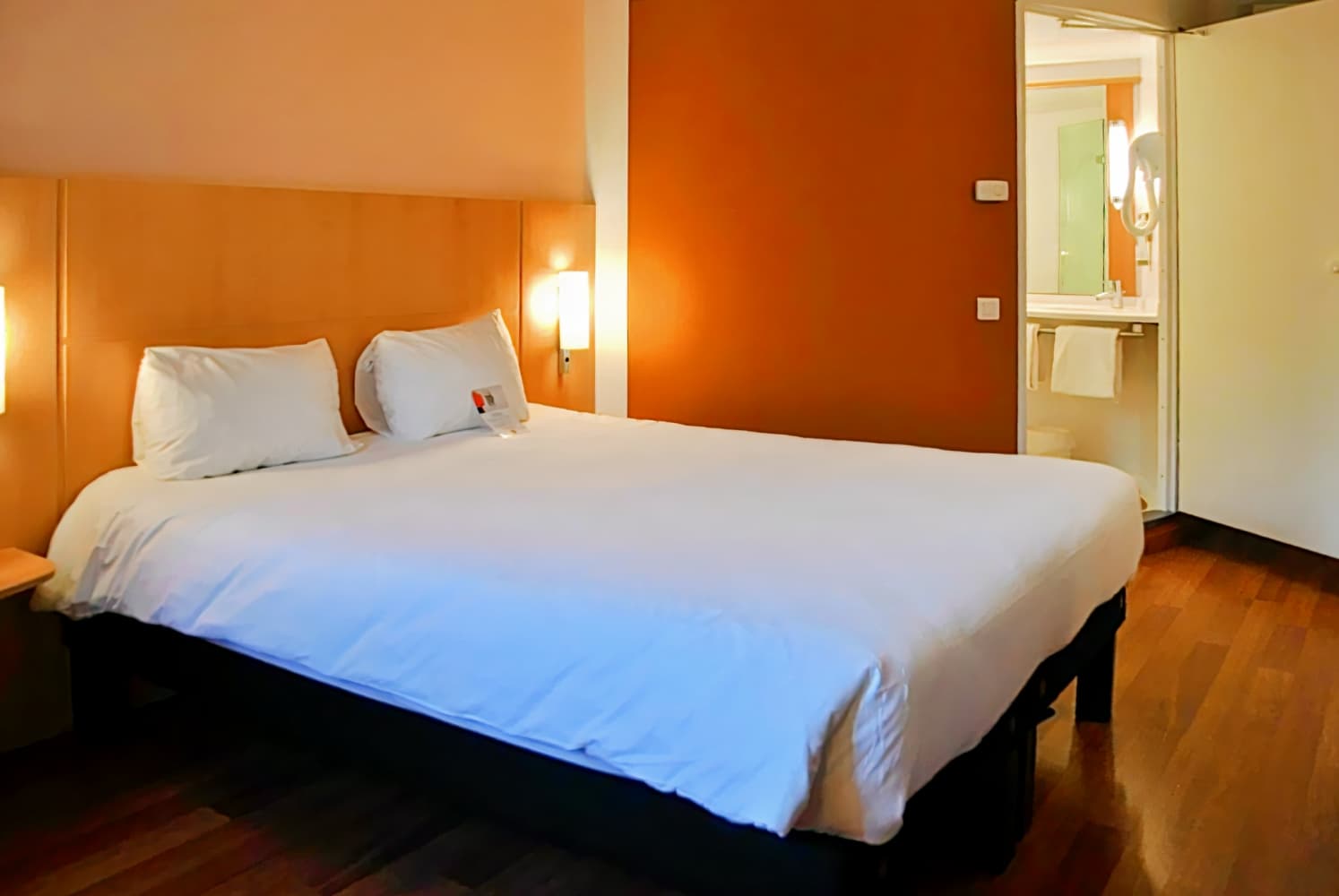 ibis Loriol Le Pouzin