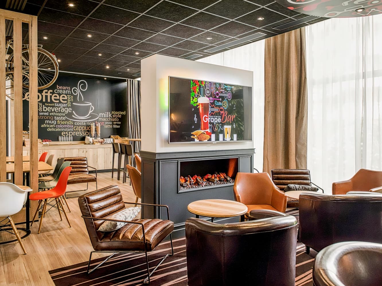 IBIS ORLEANS CENTRE FOCH