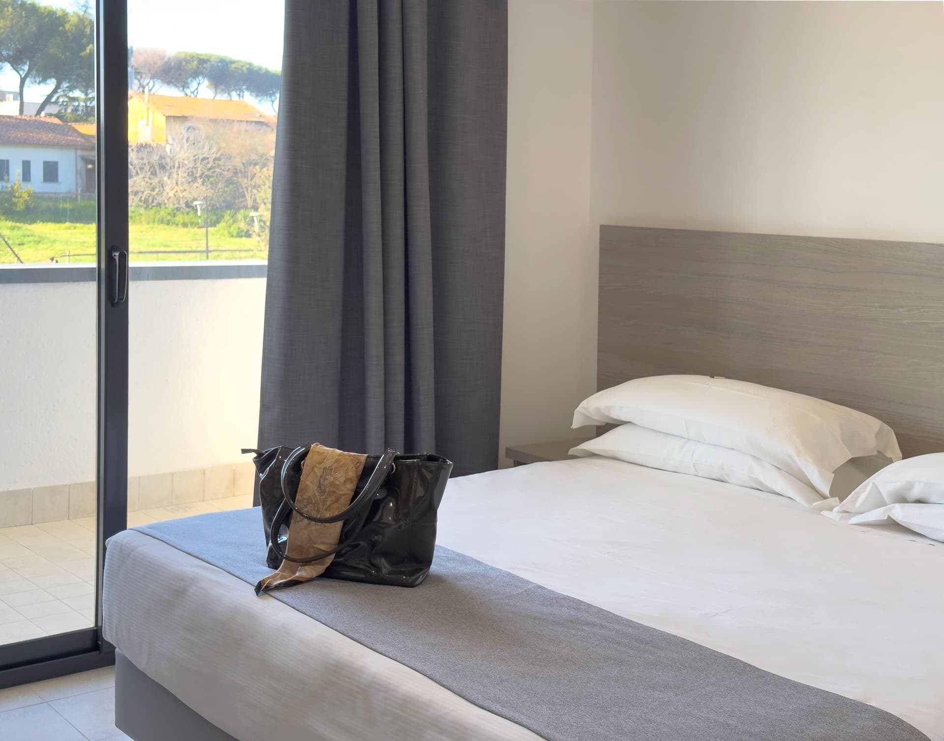 Simon Hotel Aprilia