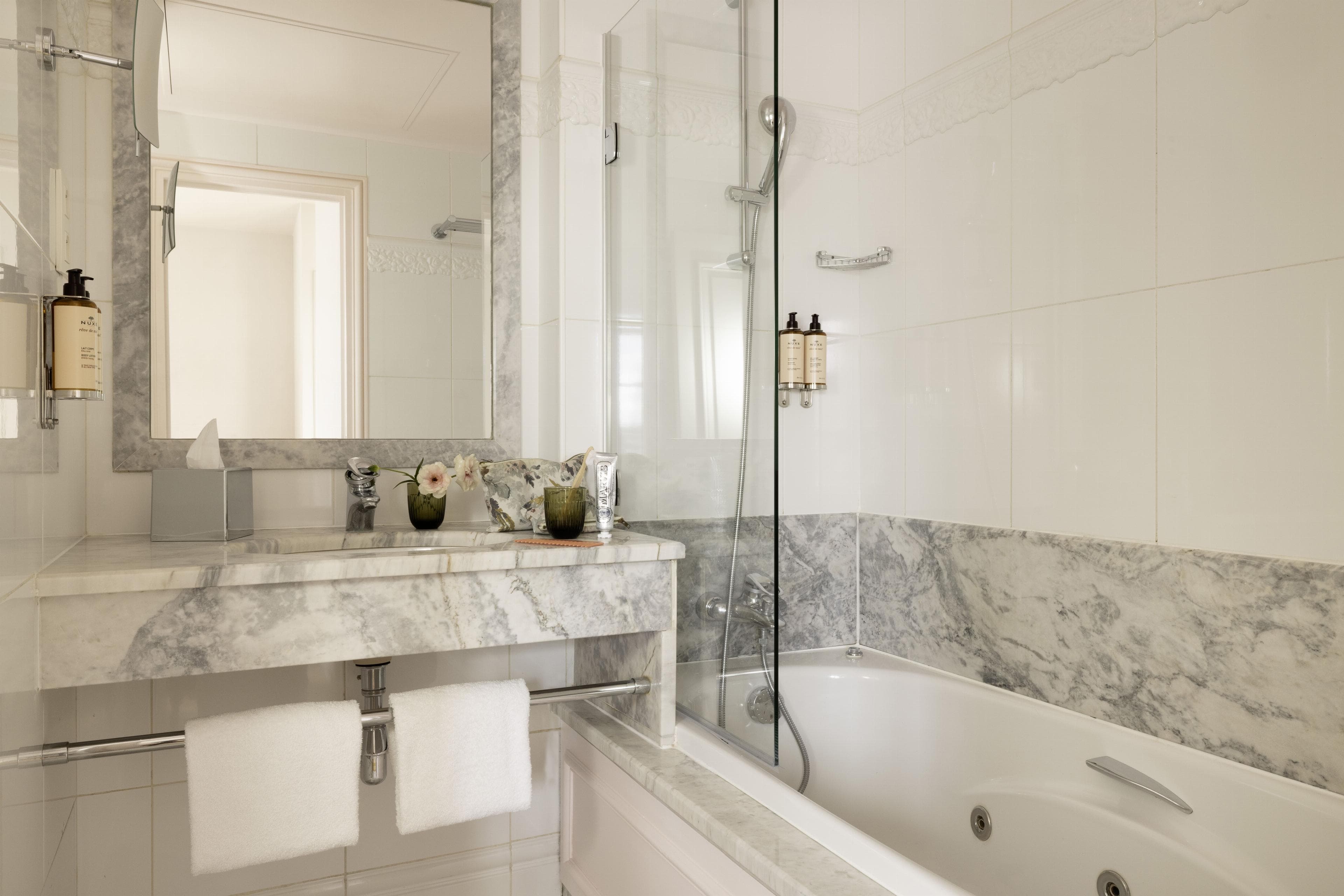 Hôtel Le Lavoisier & Spa