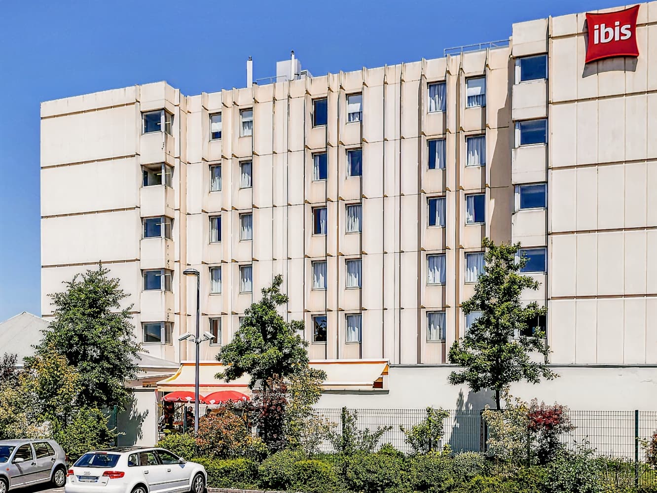 ibis Lyon Est Bron
