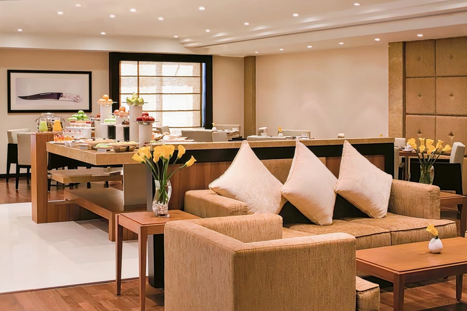 AVANI Deira Dubai Hotel