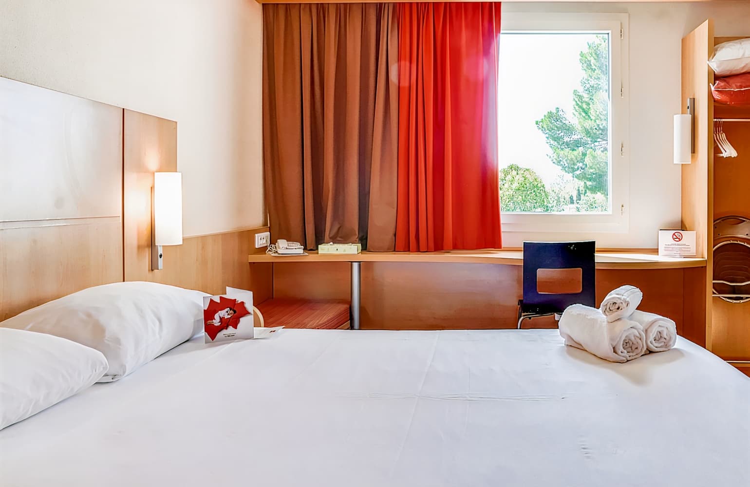 ibis Salon-de-Provence Sud