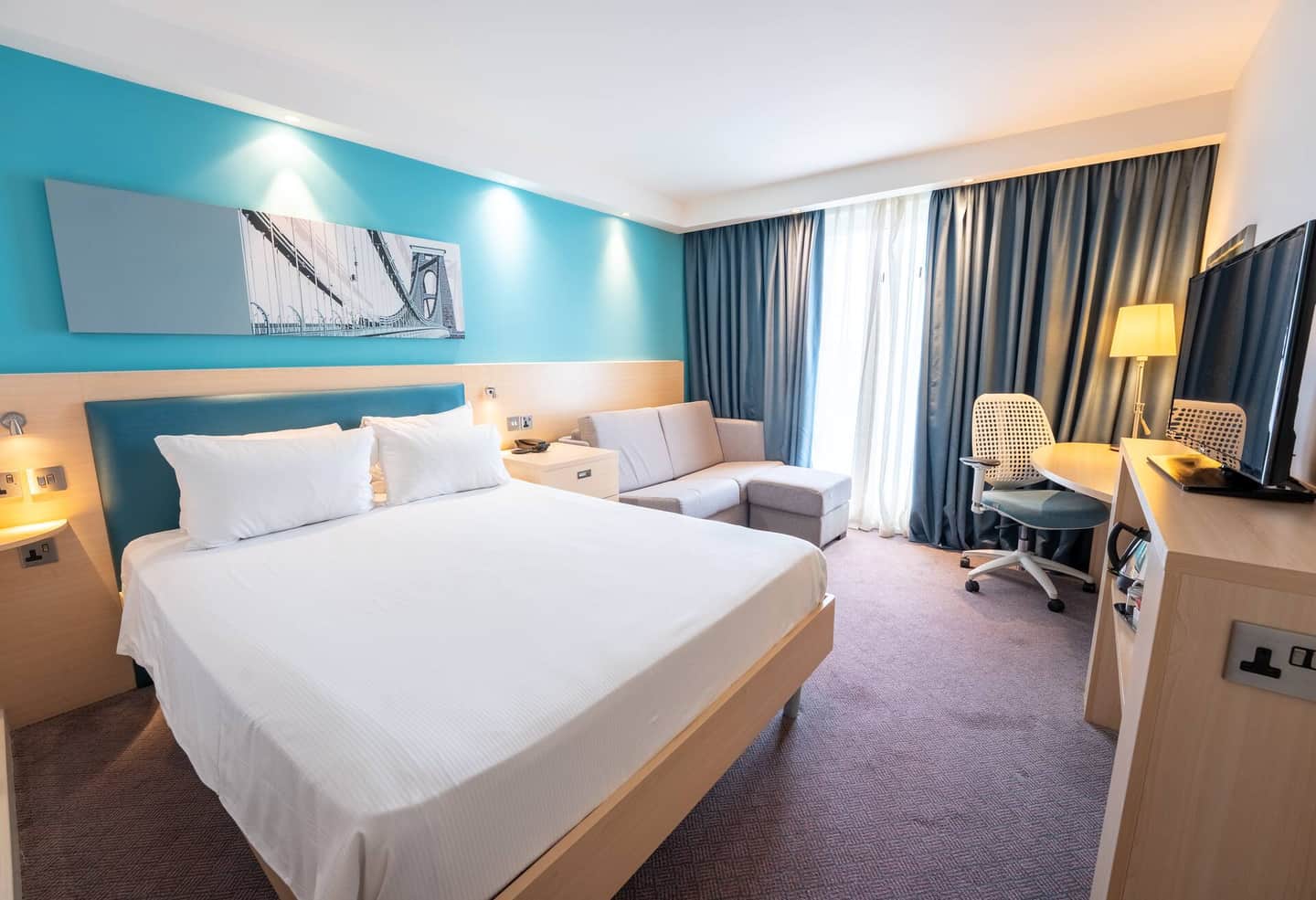 Hampton By Hilton Bristol Airport