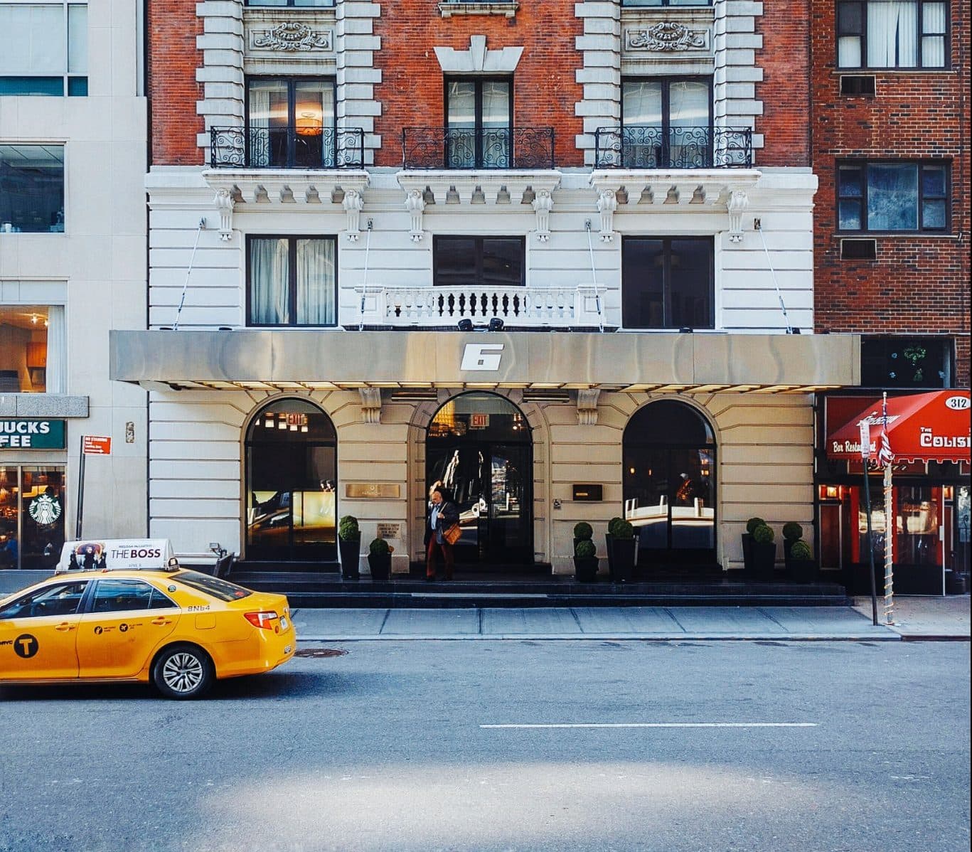 6 Columbus Central Park Hotel