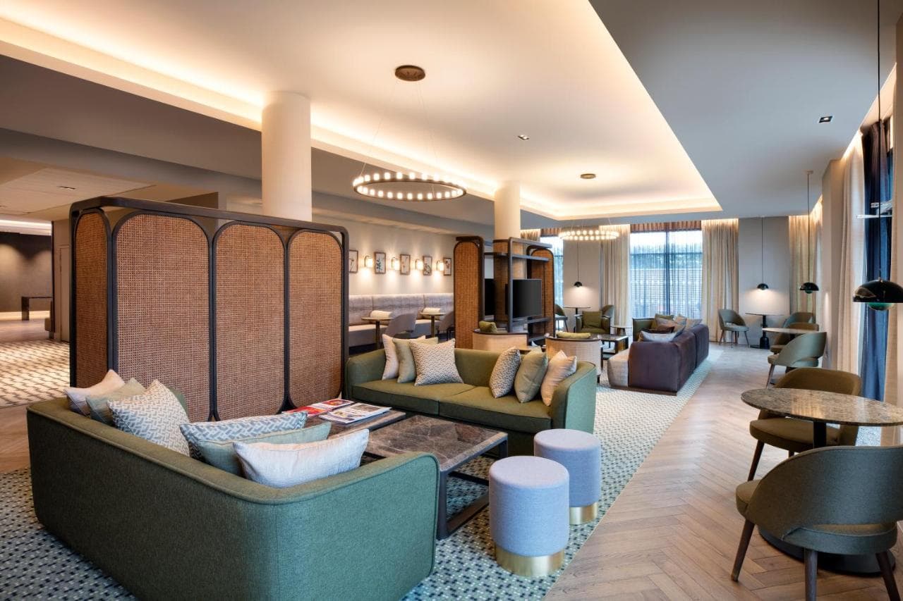 Staybridge Suites Heathrow Bath Road, an IHG Hotel