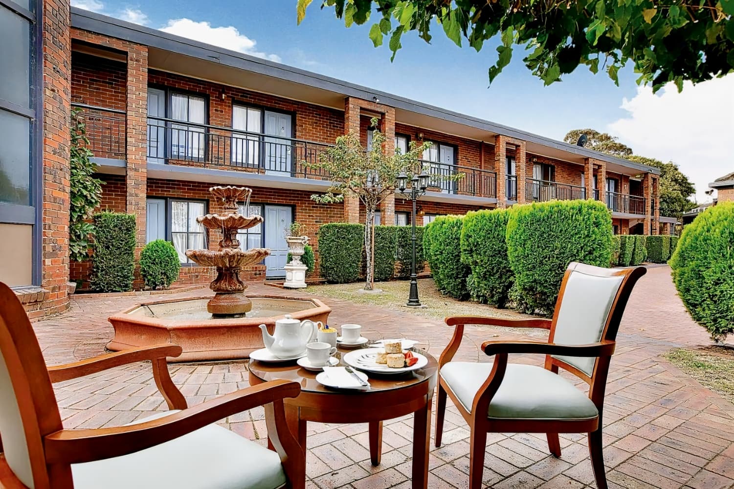 Best Western Plus Buckingham International