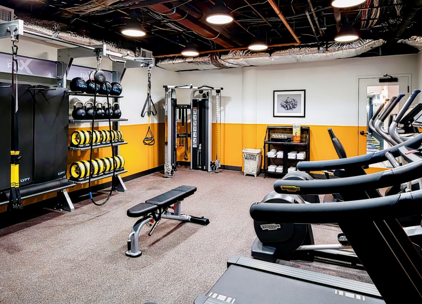 Freepoint Hotel Cambridge, a Tapestry Collection