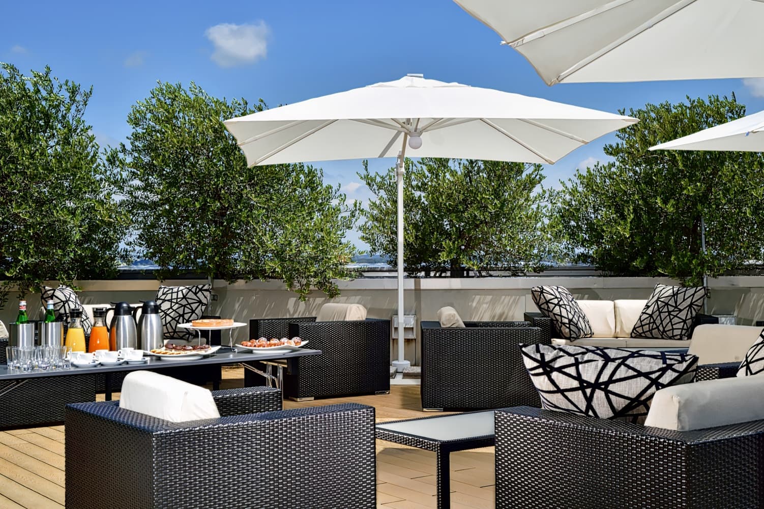 UNAHOTELS The ONE Milano Hotel & Residence