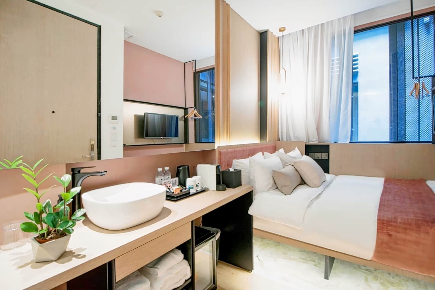 Hotel NuVe Elements