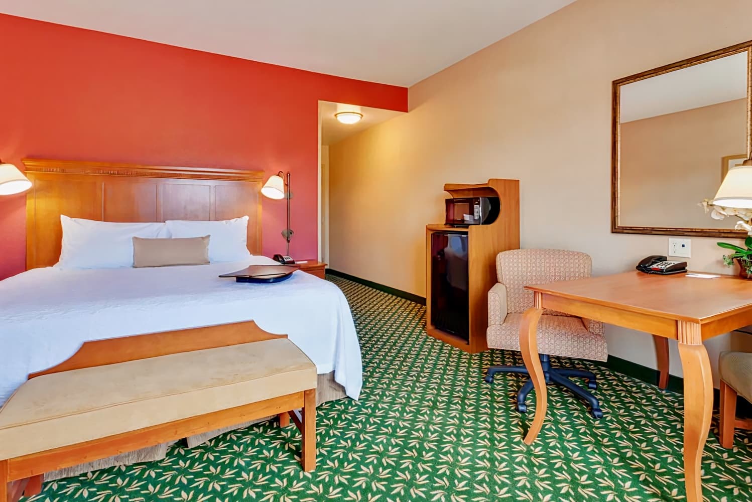 Hampton Inn & Suites Windsor - Sonoma Wine Country