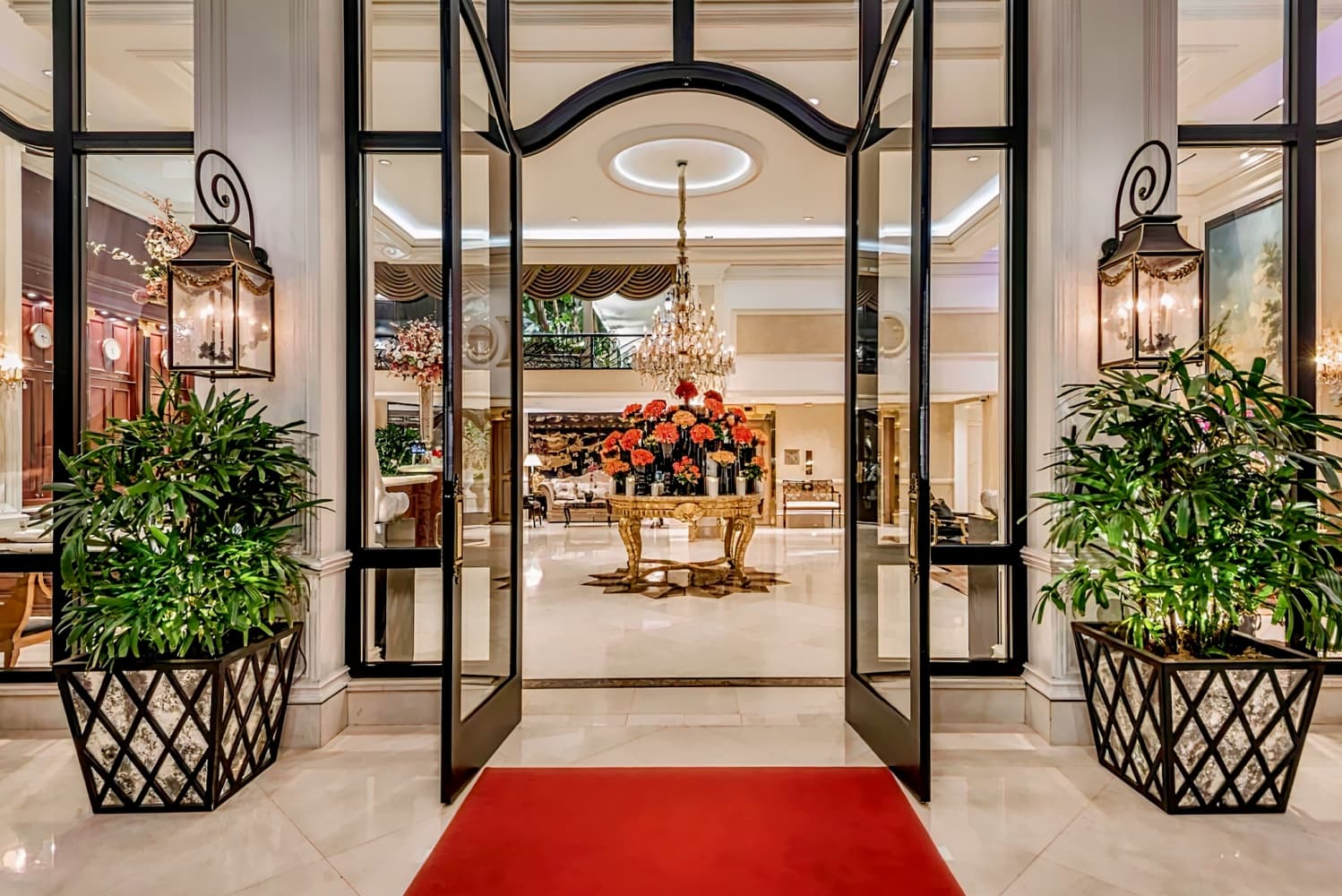 Beverly Hills Plaza Hotel & Spa