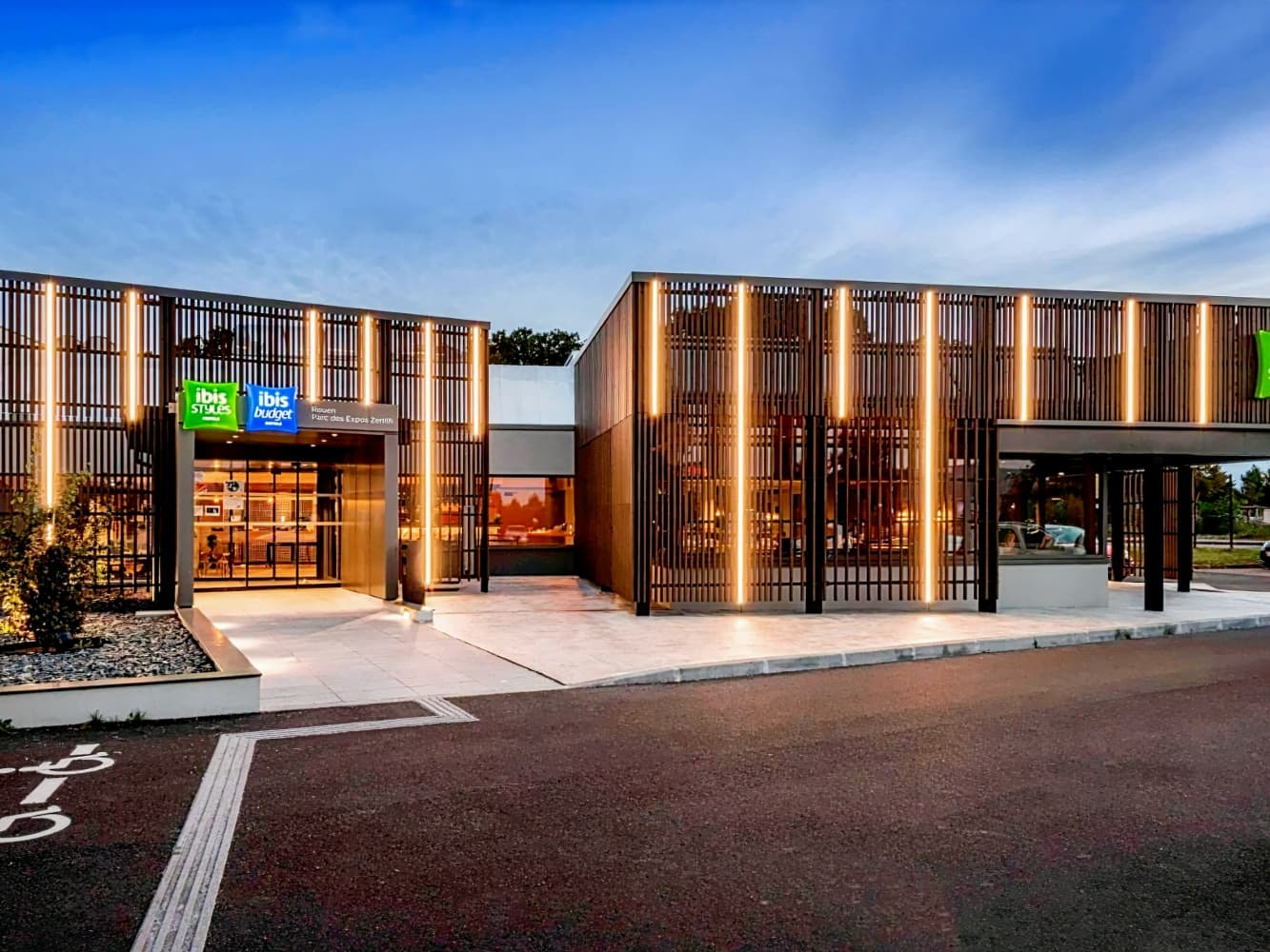 ibis Styles Rouen Parc expo zenith