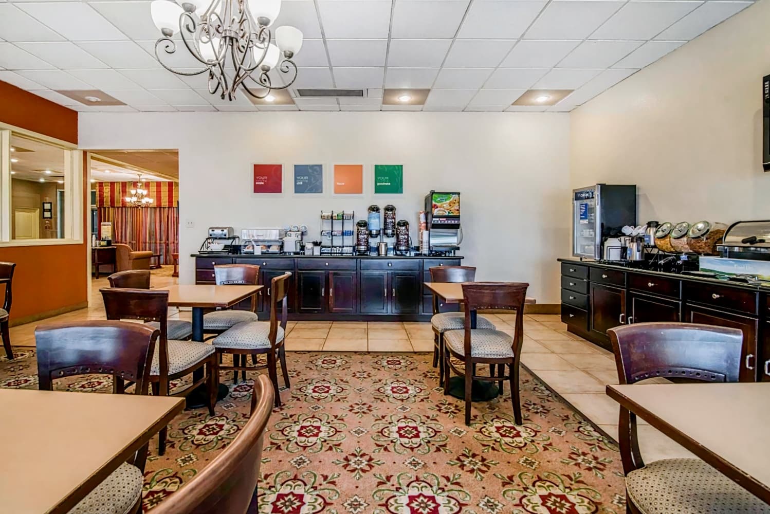 Comfort Inn City of Natural Lakes