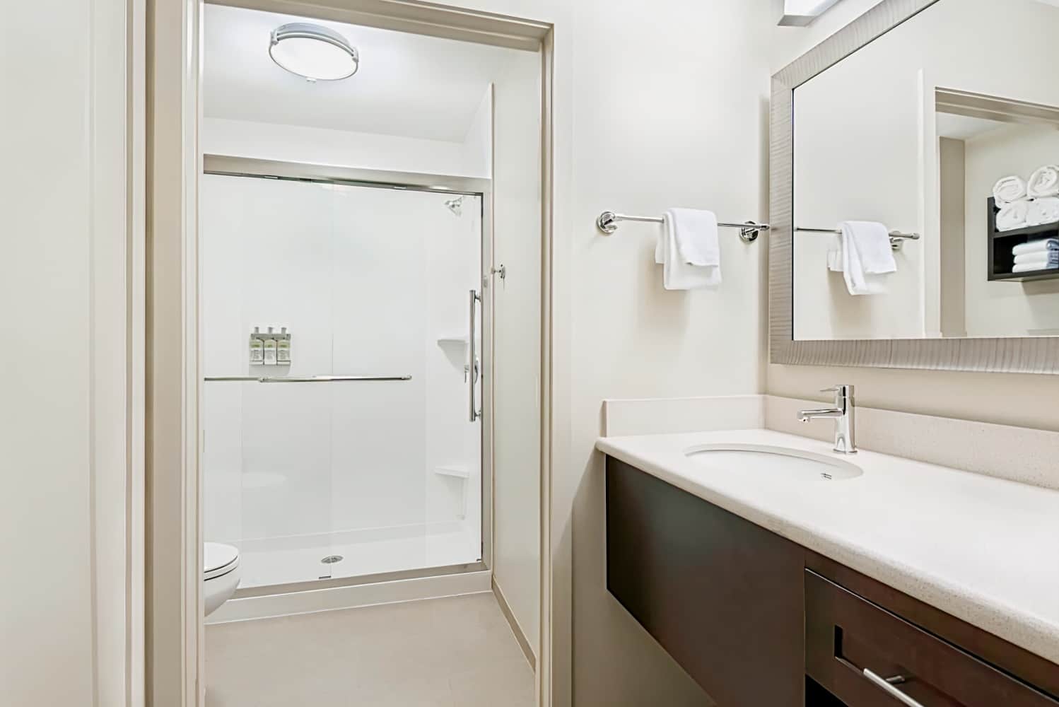 Staybridge Suites - Miami International Airport