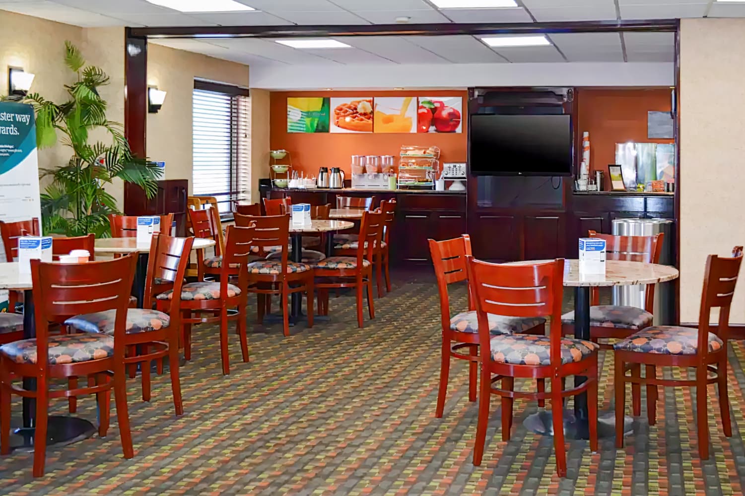 Studio 6 Suites / Motel 6 Baltimore West - Catonsville