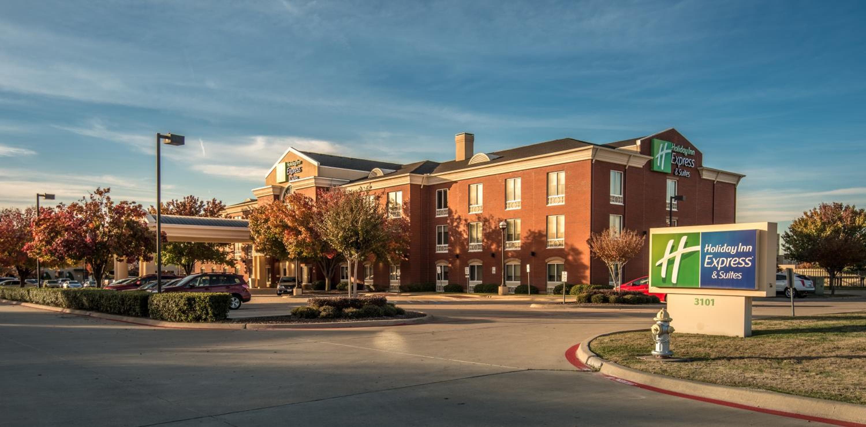 Holiday Inn Express Hotel & Suites Plano West - Frisco by IHG