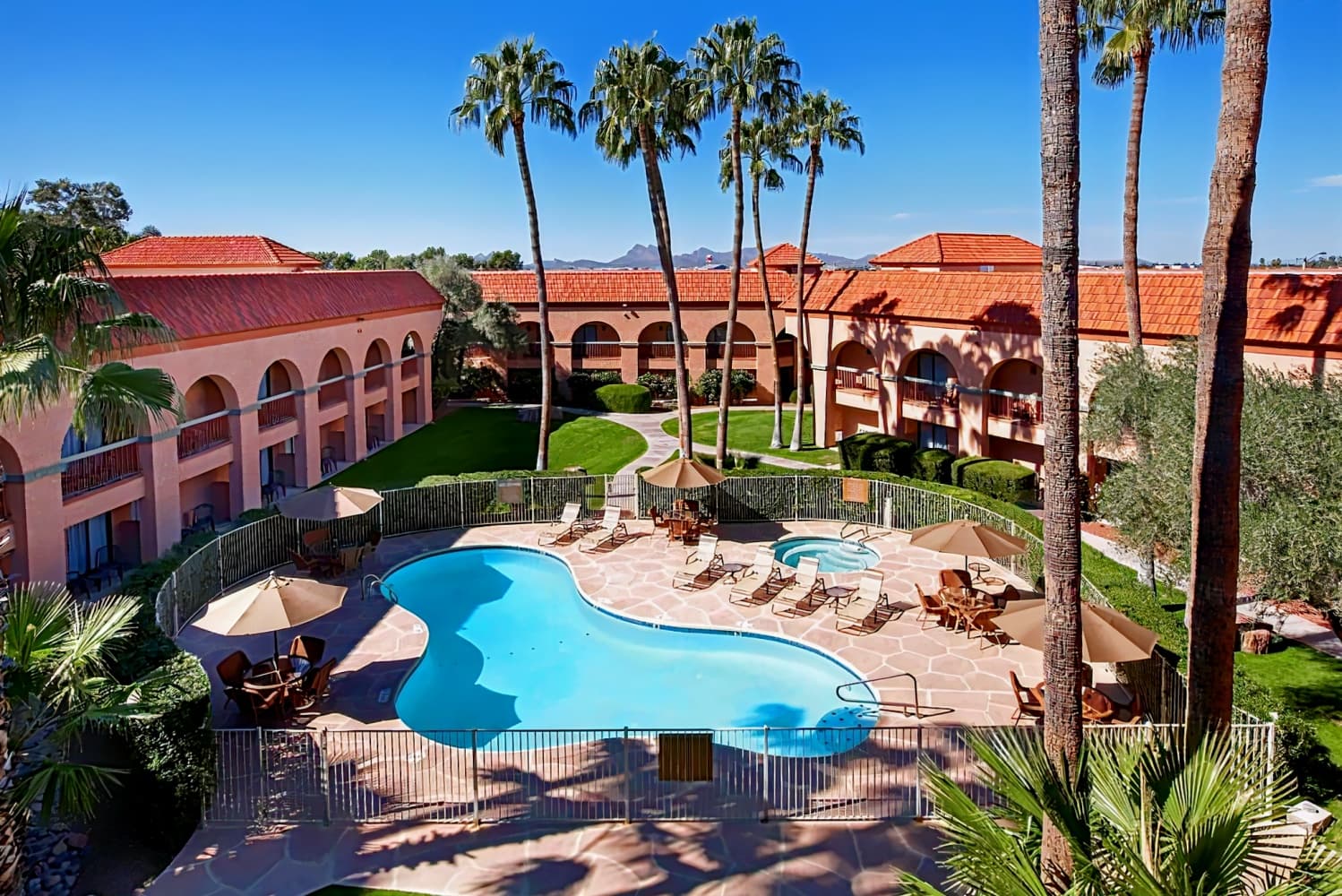 Four Points by Sheraton Tucson Airport