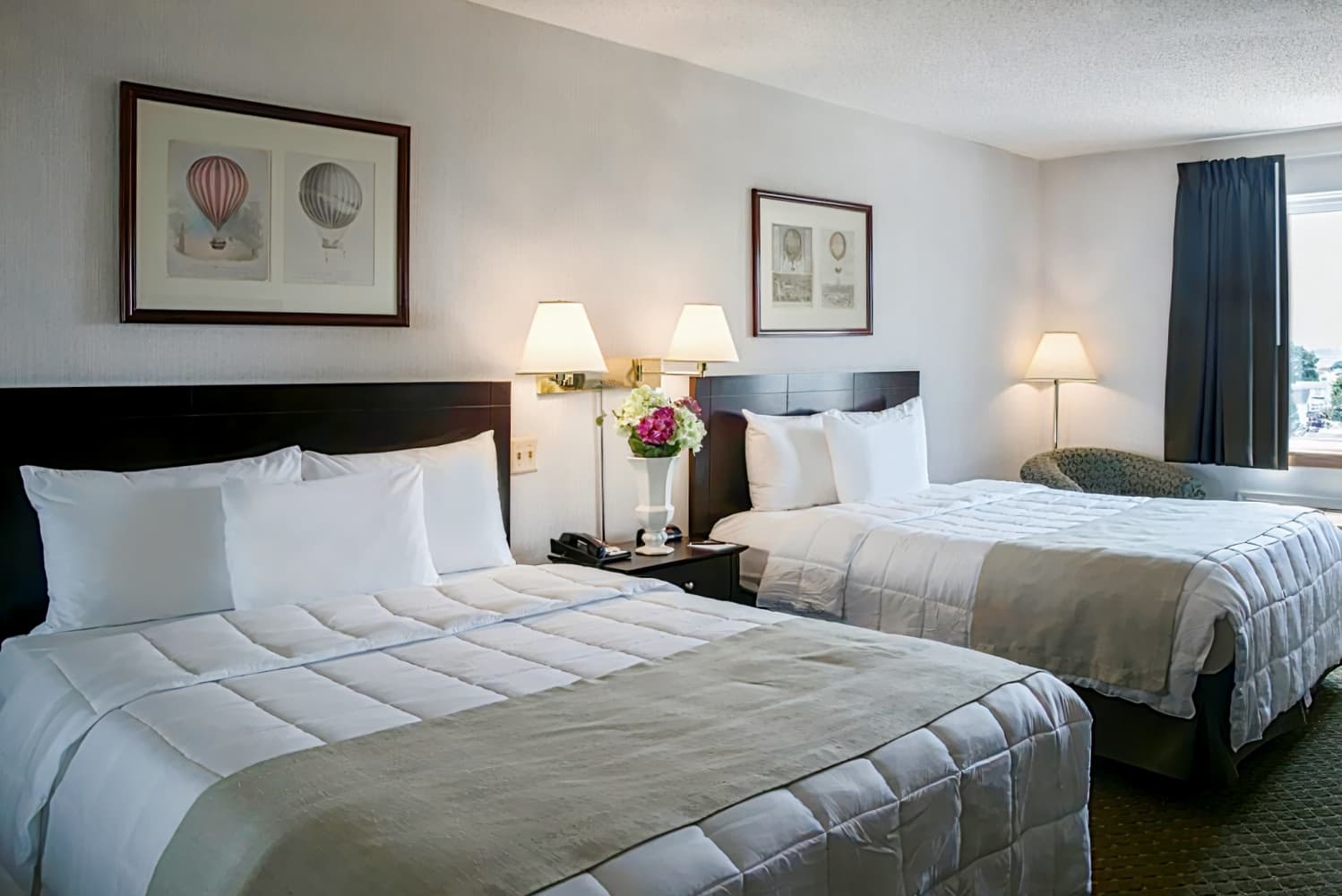 Meadowlands Plaza Hotel