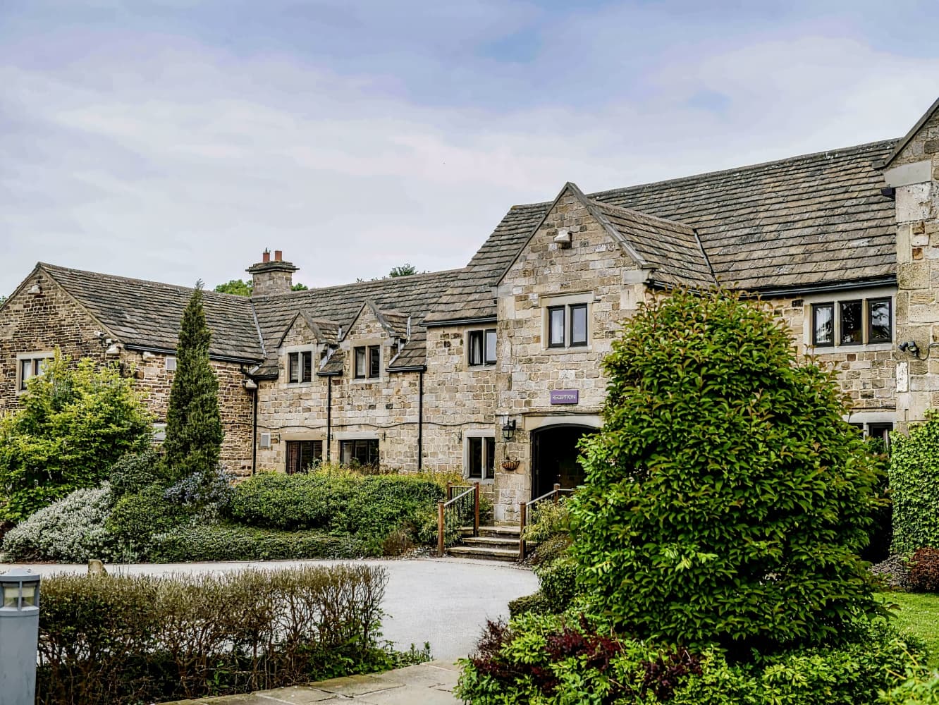Mercure Barnsley Tankersley Manor Hotel