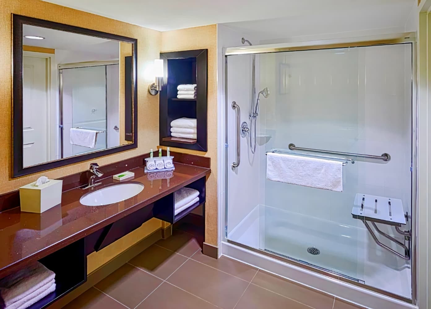 Holiday Inn Express and Suites Timmins