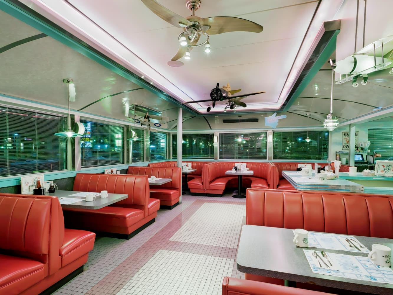 Holiday Inn Manchester Airport, an IHG Hotel