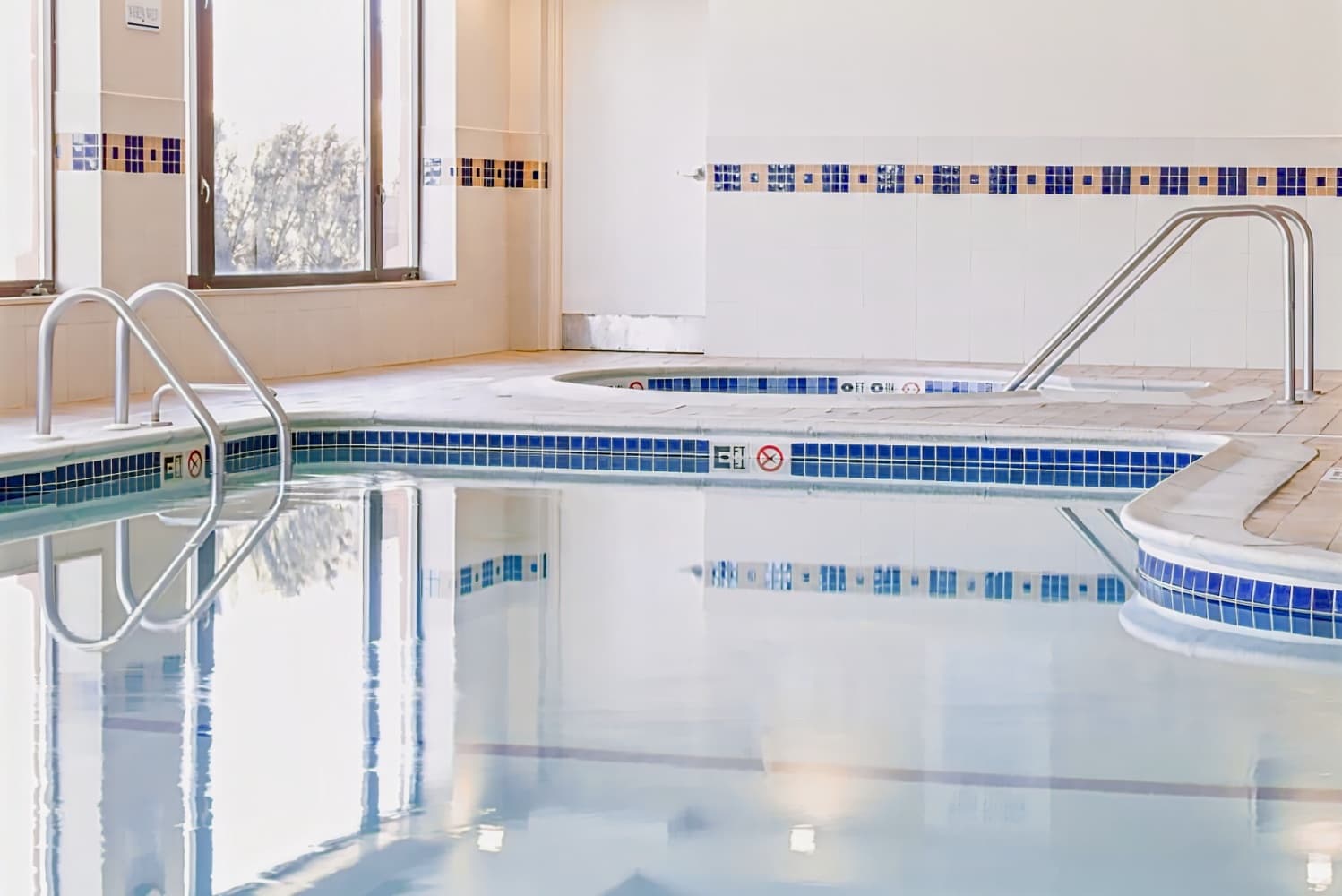 Holiday Inn Manchester Airport, an IHG Hotel