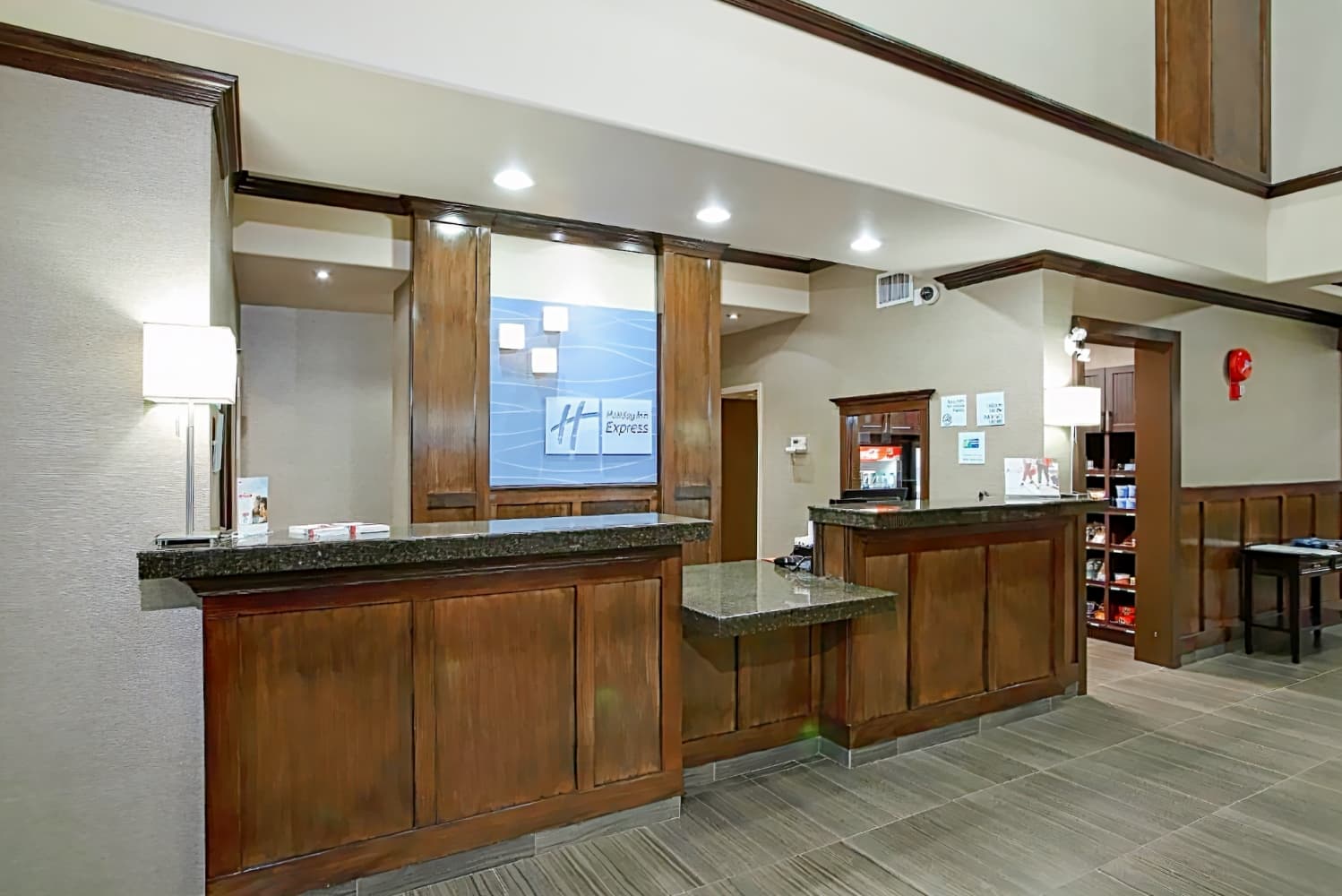 Holiday Inn Express Hotel & Suites Vernon, an IHG Hotel