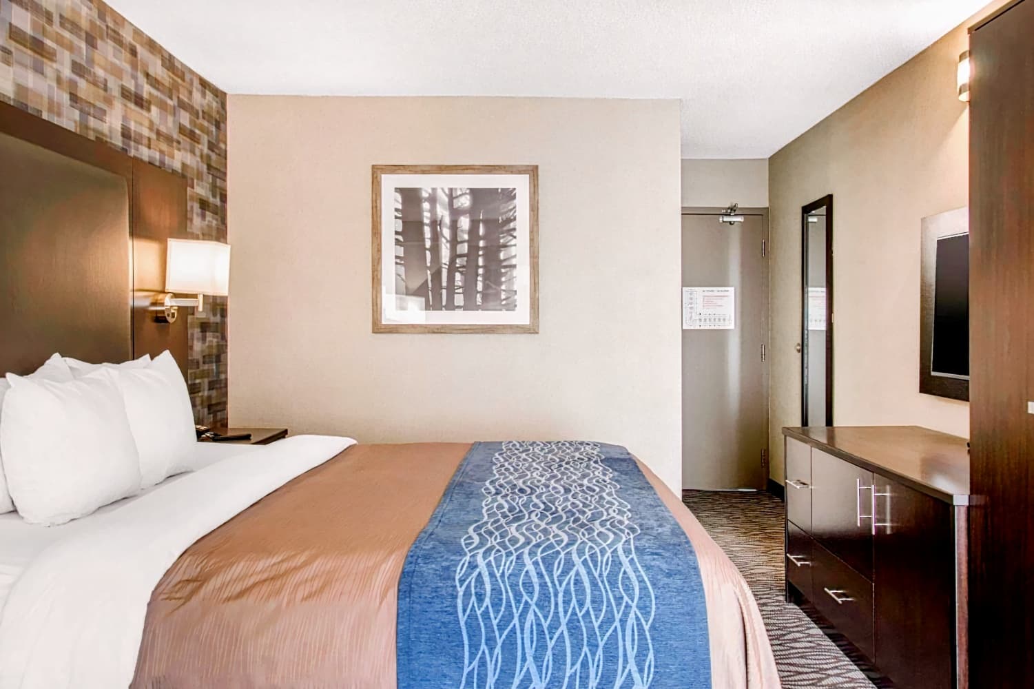 Comfort Inn Pointe-Claire