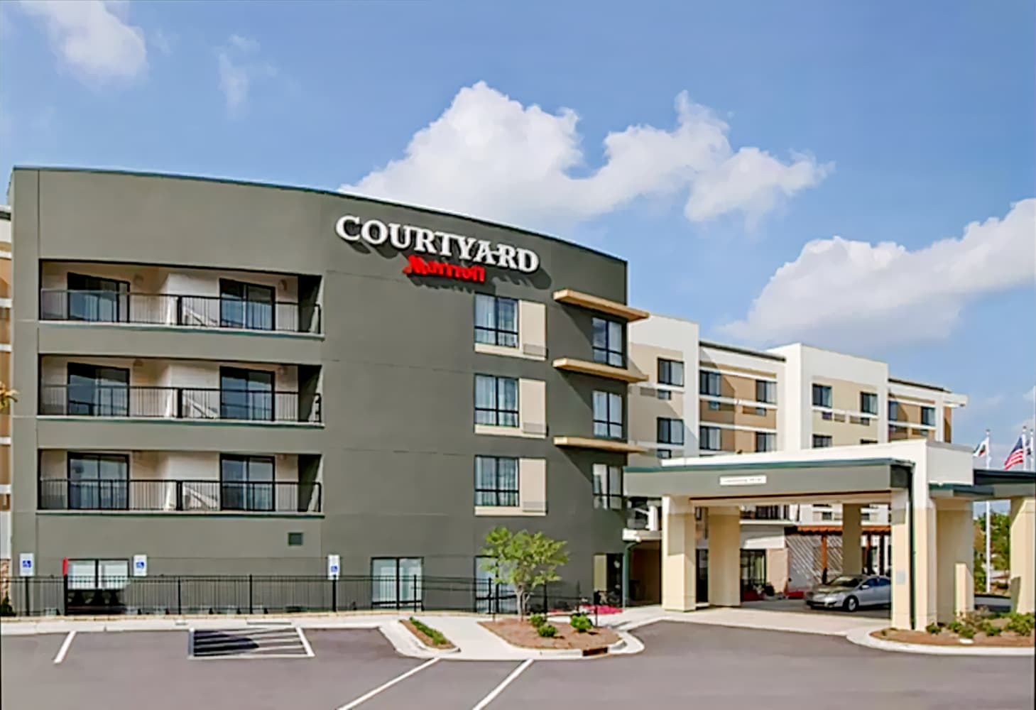 Courtyard by Marriott Raleigh North/Triangle Town Center