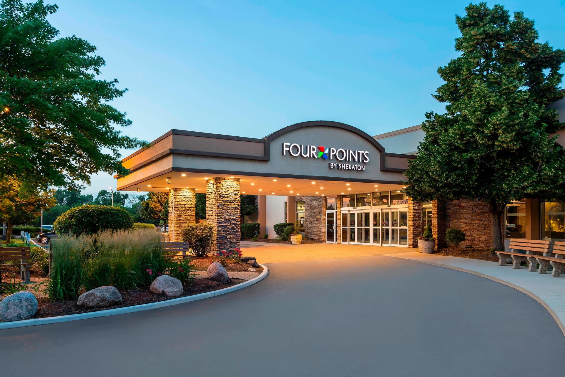 Four Points by Sheraton Chicago O'Hare Airport