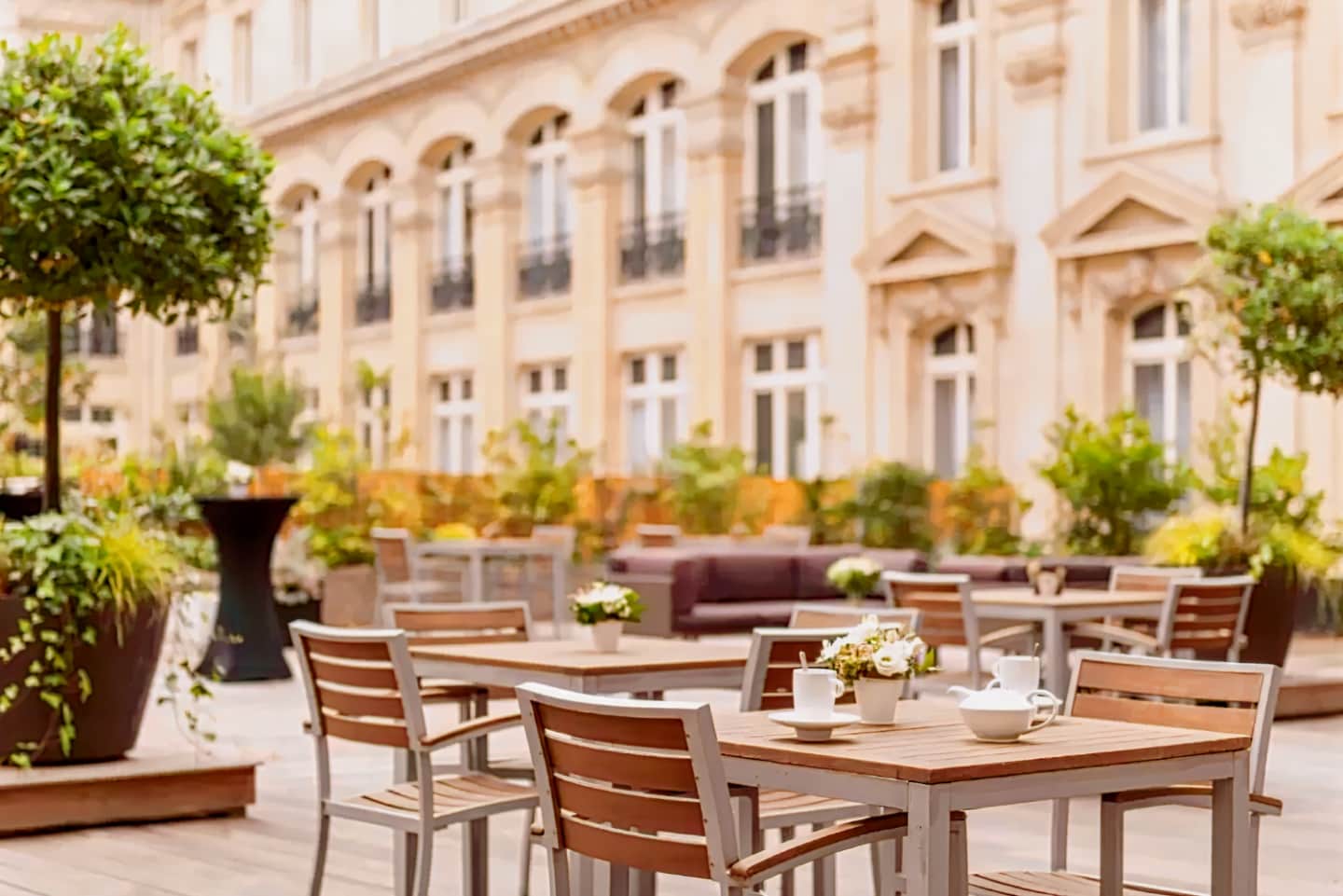 Crowne Plaza Paris République, an IHG Hotel