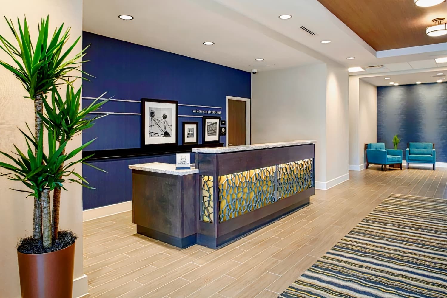 Hampton Inn & Suites Pittsburgh Airport South/Settlers Ridge