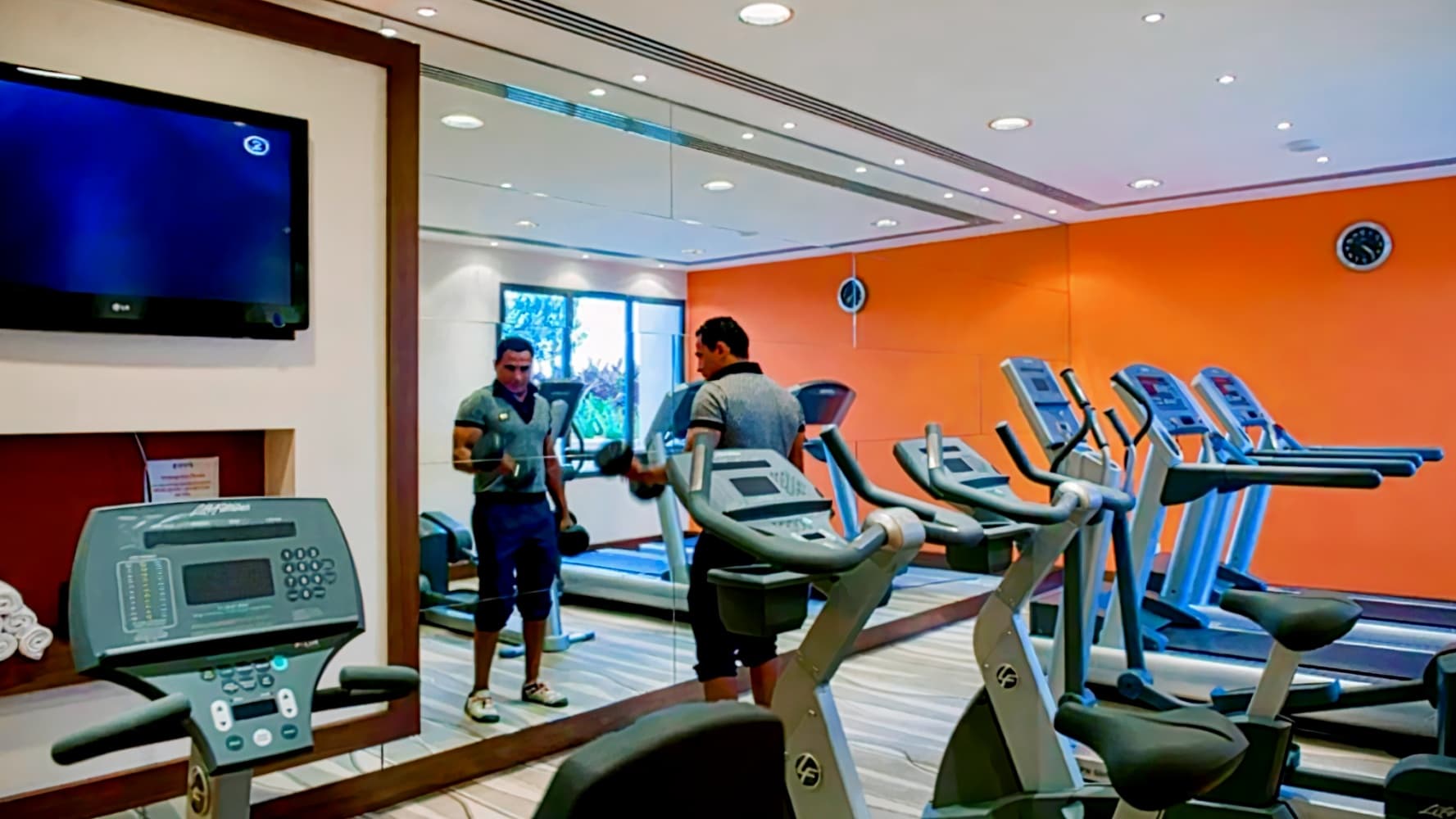 Staybridge Suites Yas Island Abu Dhabi