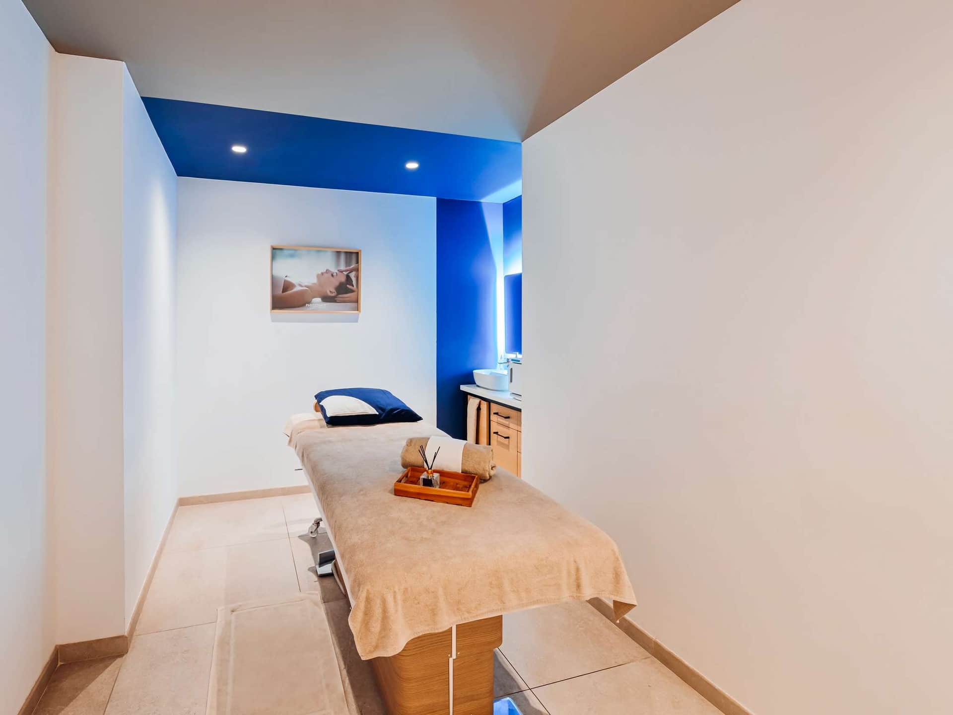 Mercure Avignon TGV Hotel & Spa