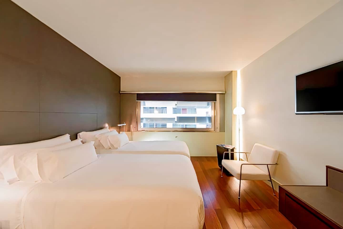 NH Collection Barcelona Constanza