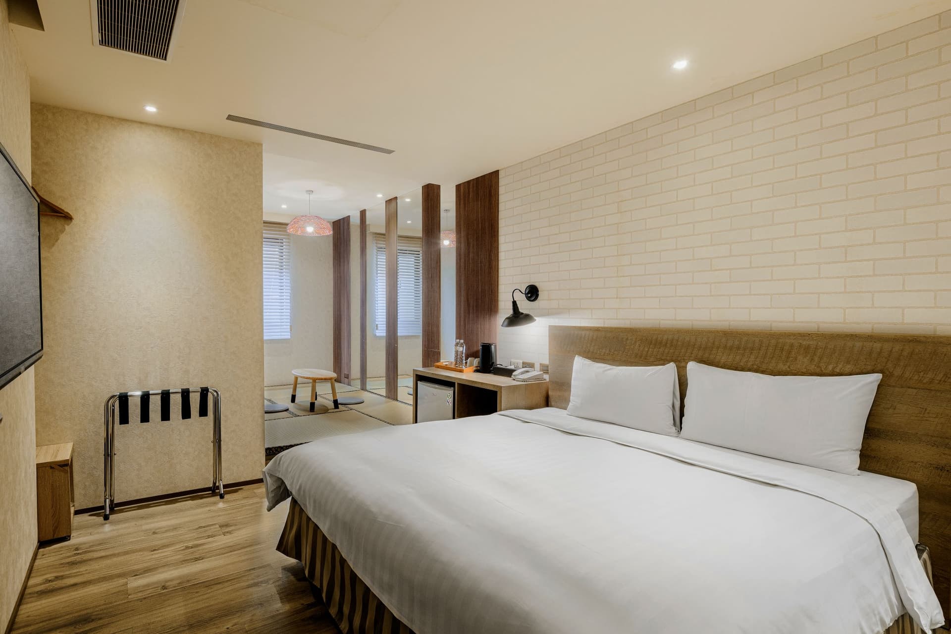 蘭桂坊花園酒店 Lan Kwai Fong Garden Hotel