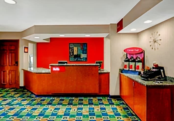 TownePlace Suites by Marriott Manchester-Boston Regional Airport