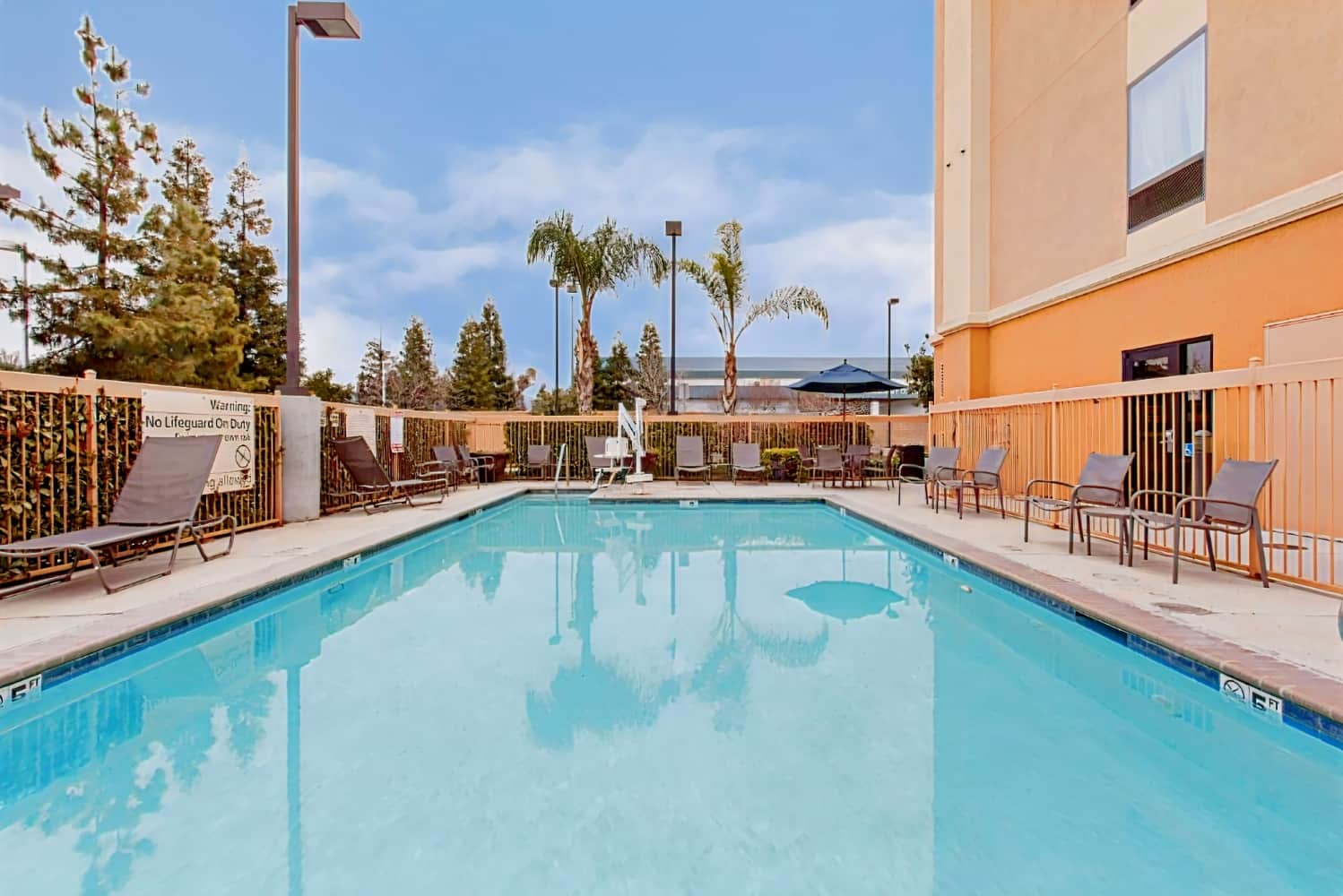 Hampton Inn & Suites Clovis-Airport North