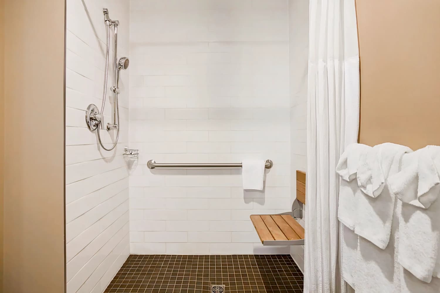 Microtel Inn & Suites by Wyndham Blackfalds Red Deer North