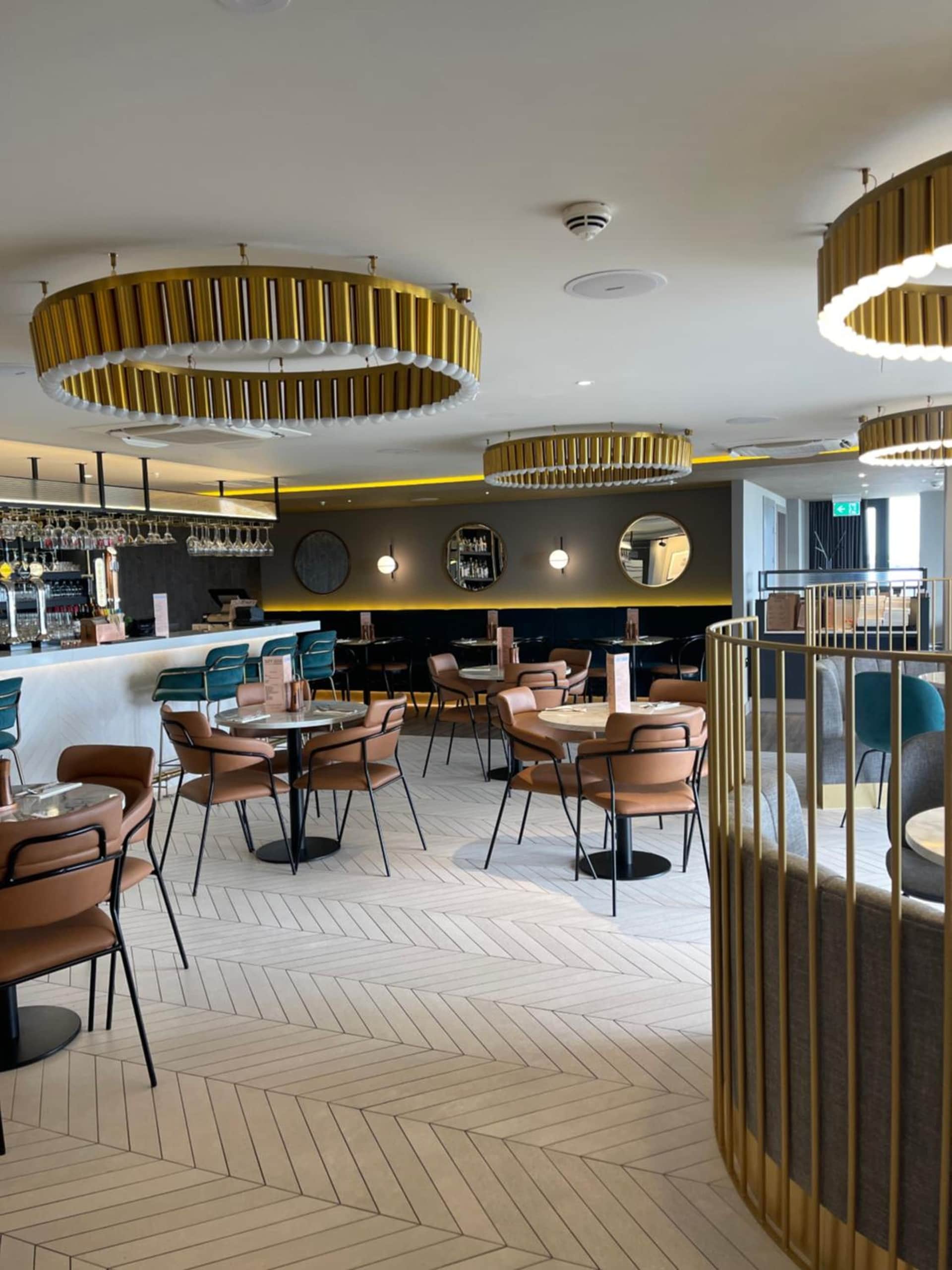 Courtyard by Marriott London Heathrow Airport