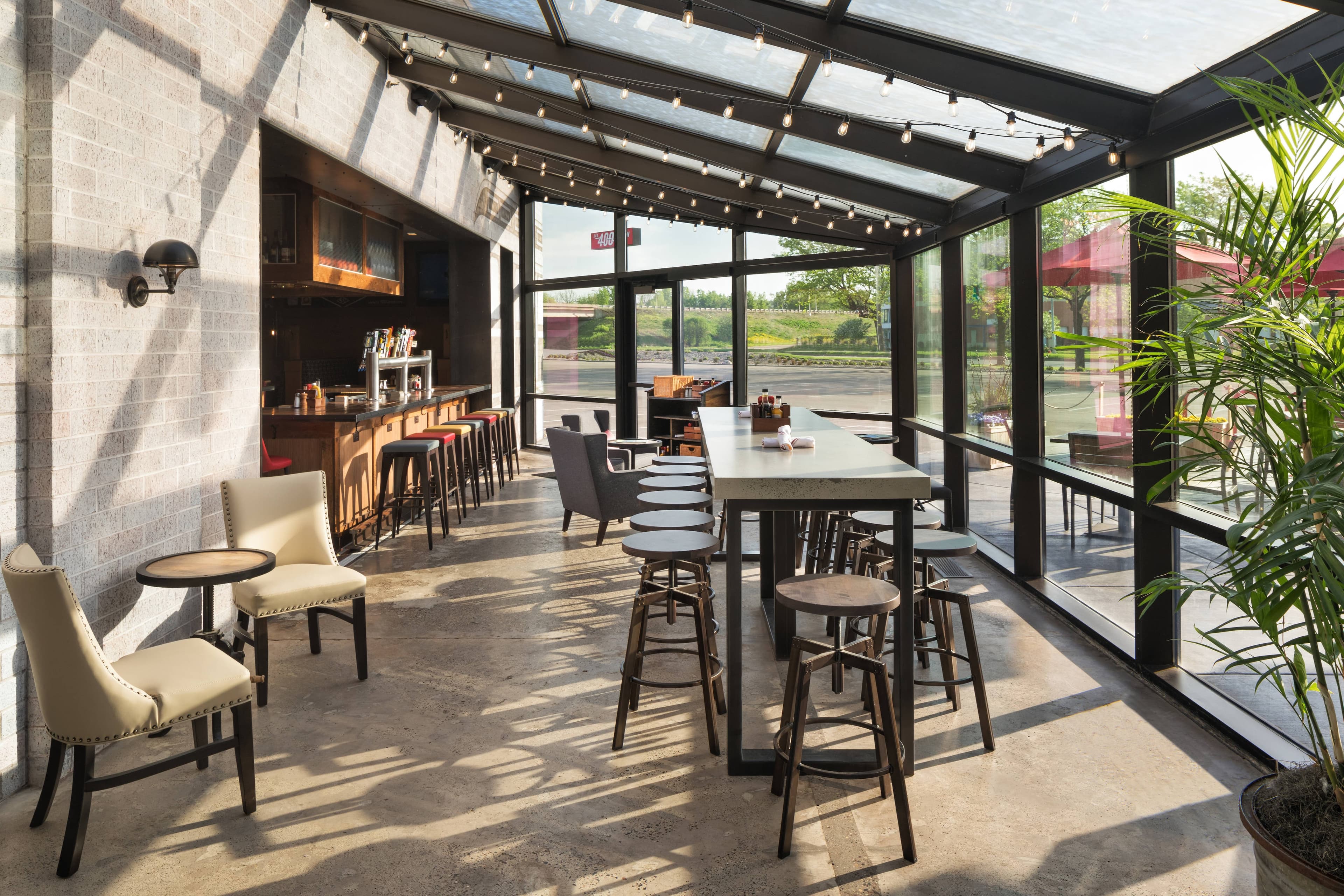 Delta Hotels by Marriott Minneapolis Northeast