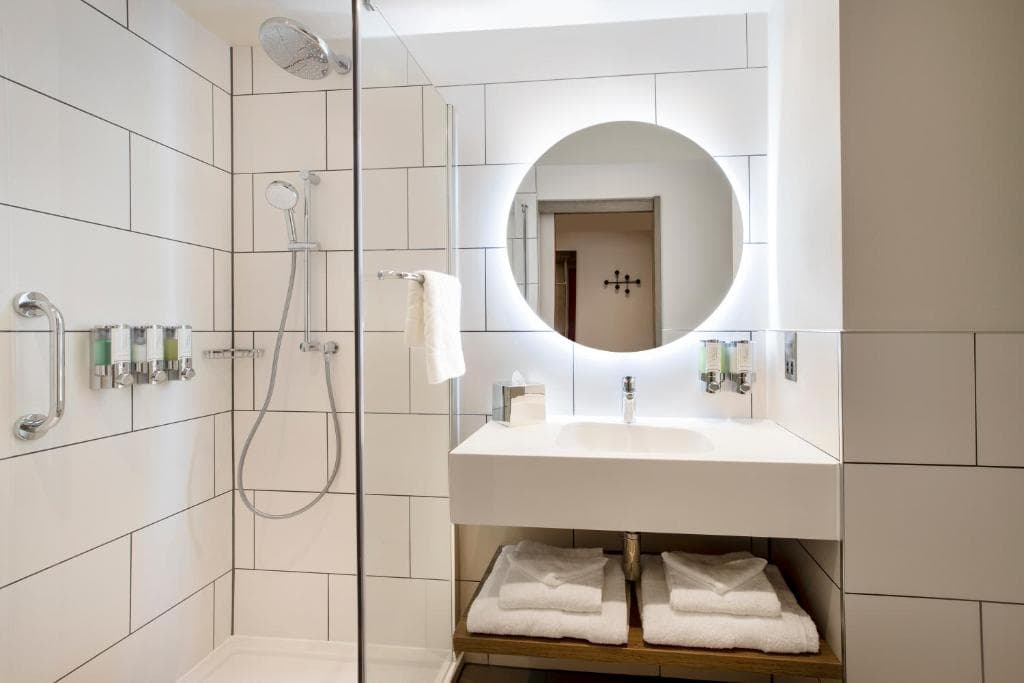 Hampton by Hilton London City